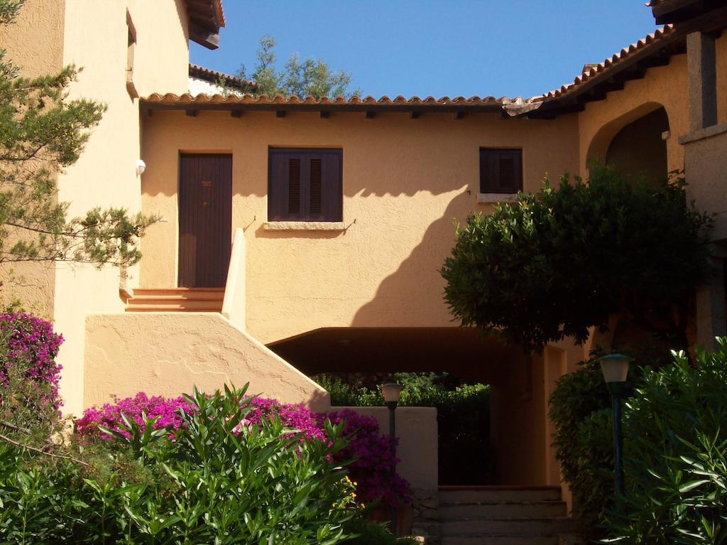 Residence Portorotondo Tre Porto Rotondo Exterior foto