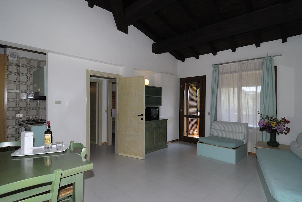 Residence Portorotondo Tre Porto Rotondo Quarto foto